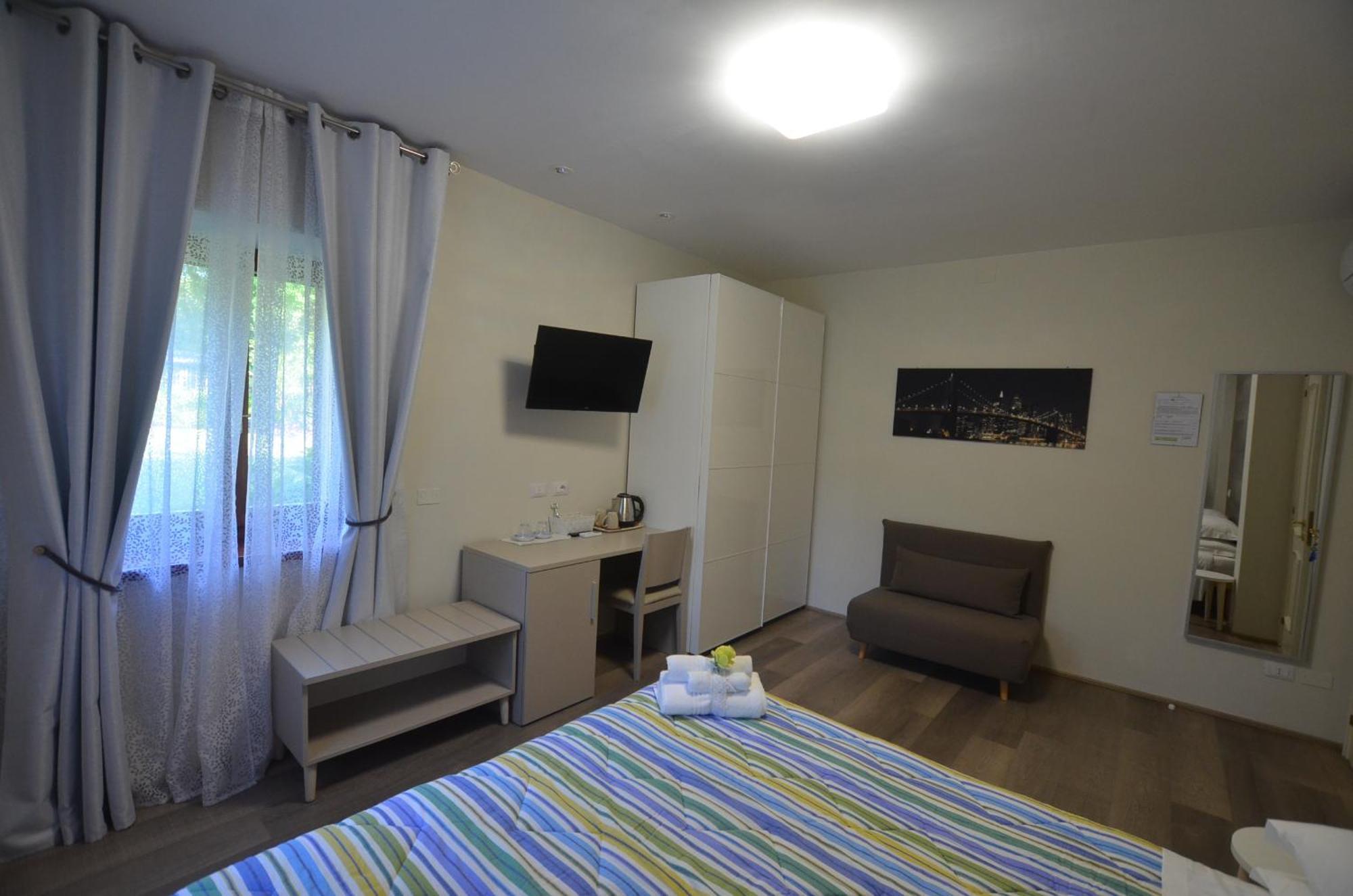 La Coccinella Bed & Breakfast Iesi Bagian luar foto