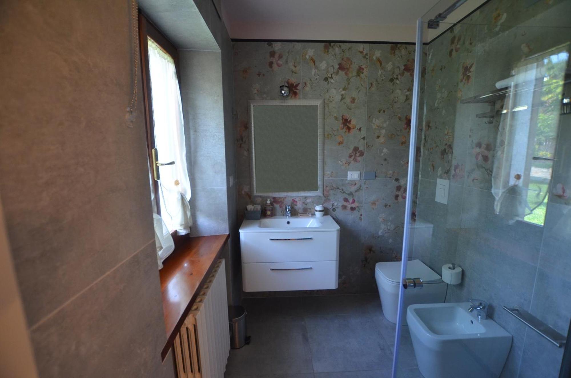 La Coccinella Bed & Breakfast Iesi Bagian luar foto