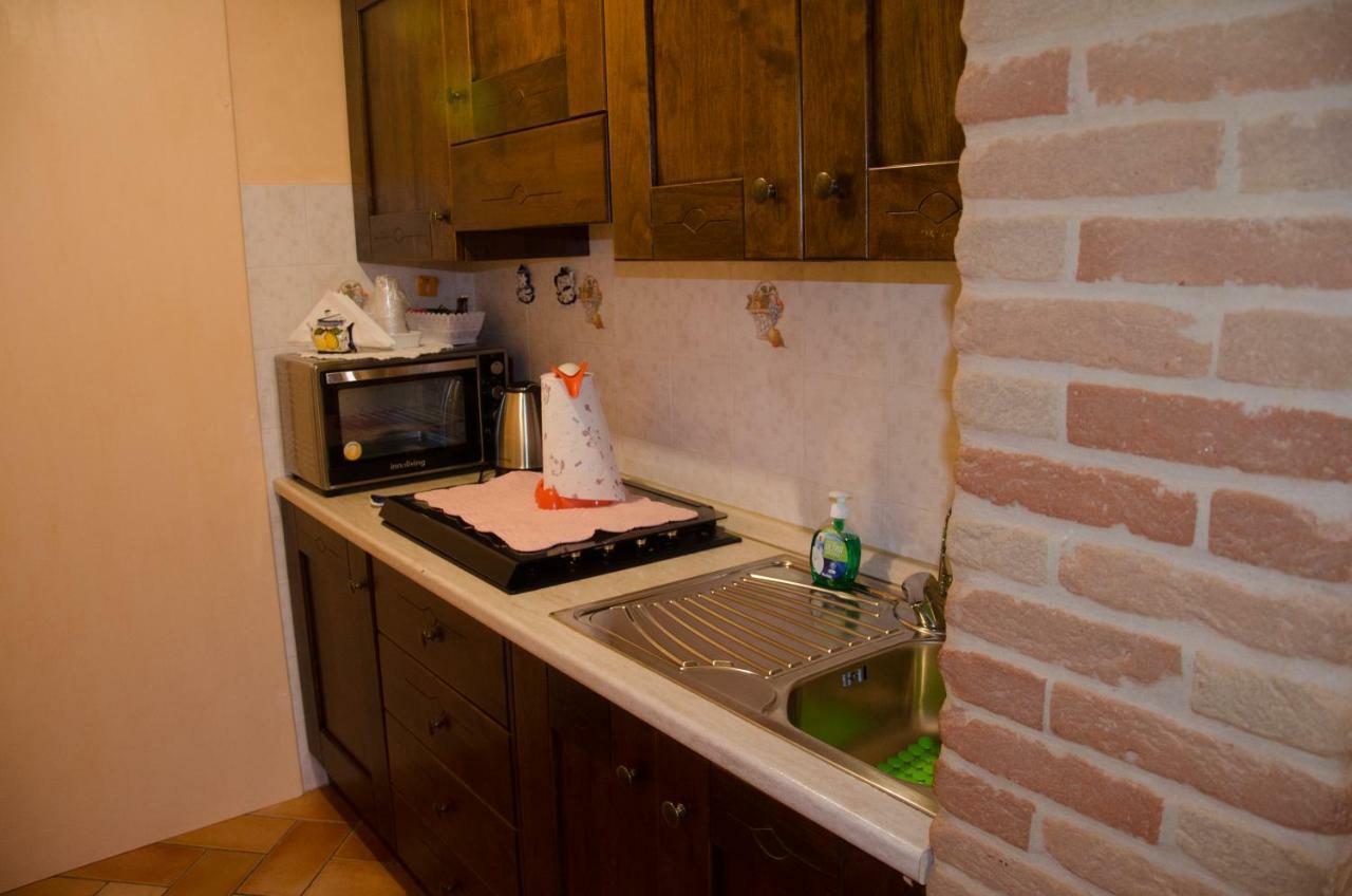 La Coccinella Bed & Breakfast Iesi Bagian luar foto