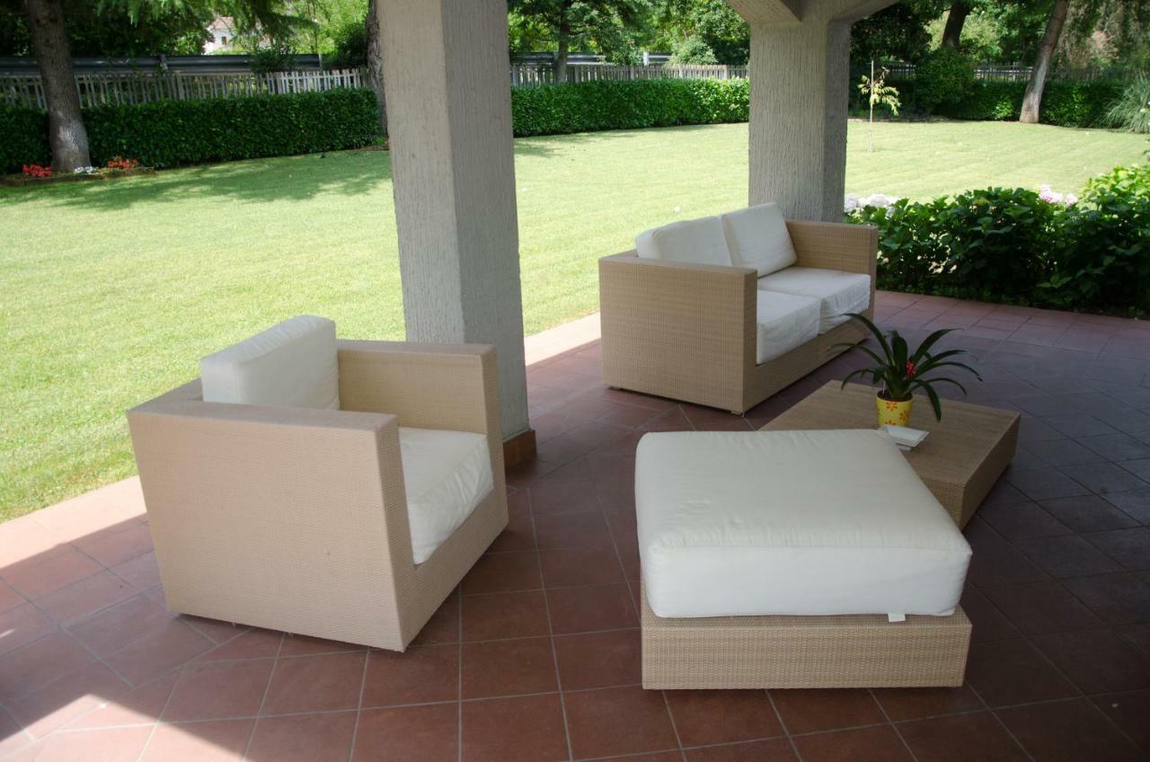 La Coccinella Bed & Breakfast Iesi Bagian luar foto