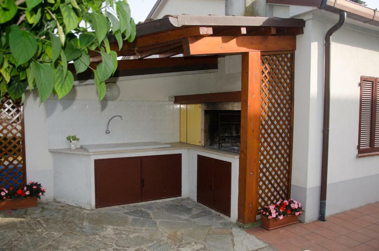 La Coccinella Bed & Breakfast Iesi Bagian luar foto